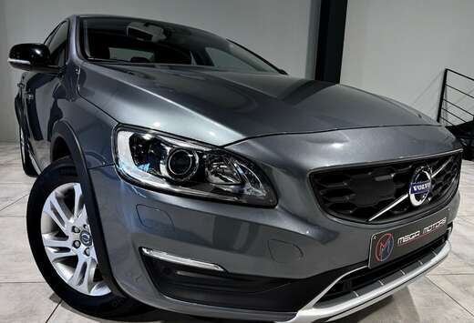 Volvo 2.0 D3 150CV CROSS COUNTRY B.AUTO CUiR JANTES 1 ...