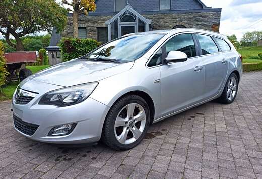 Opel Astra Sports Tourer 1.7 CDTi ECOTEC Enjoy DPF