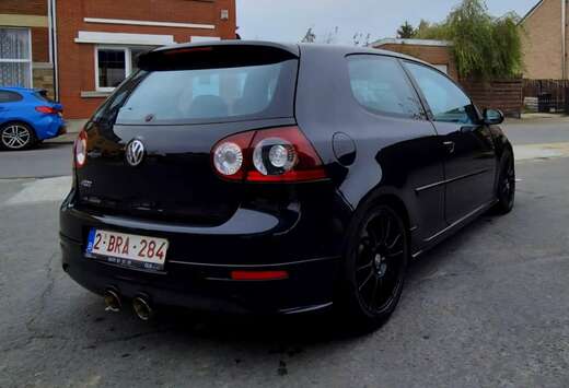 Volkswagen R32 3.2i V6 24v FSI 4Motion DSG