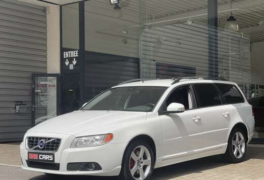 Volvo 2.4 D5 205cv GPS-CUIR-(Probl. Joint de culasse)