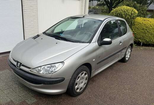 Peugeot 1.4i Enfant Terrible