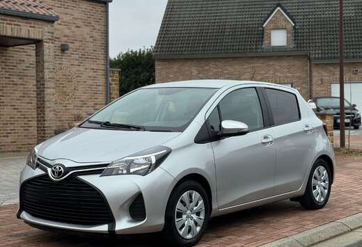 Toyota 1.0i VVT-i Comfort