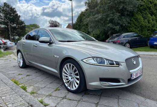Jaguar 2.2 D 163cv Luxury line full options