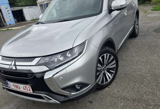 Mitsubishi 2.0 4WD