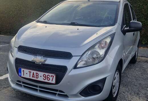 Chevrolet Spark 1.0i