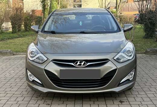 Hyundai Hyundai i40 uit 2013 met 106.000 kilometer op ...