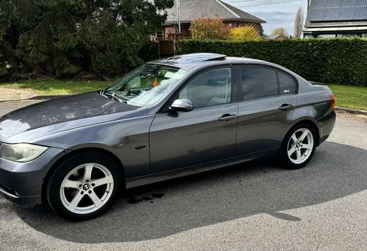 BMW 318i