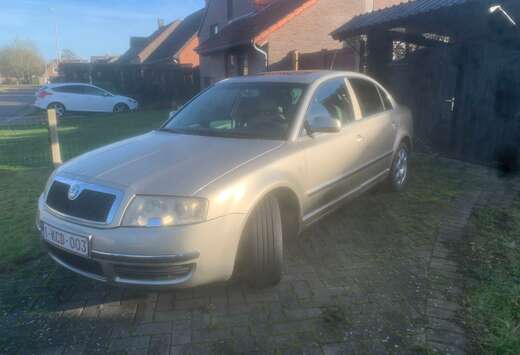 Skoda Superb 2.5 TDi V6 Elegance Tiptronic