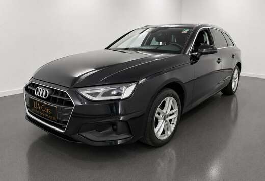 Audi 1ER MAIN CARNET COMPLET AUDIGARANTIE 12MAUTOMAT