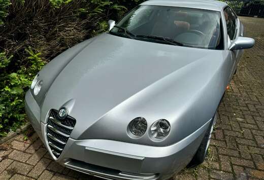 Alfa Romeo 2.0i 16v JTS Medio