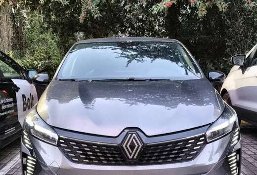 Renault 1.0 TCe Techno grand écran et caméra 360°