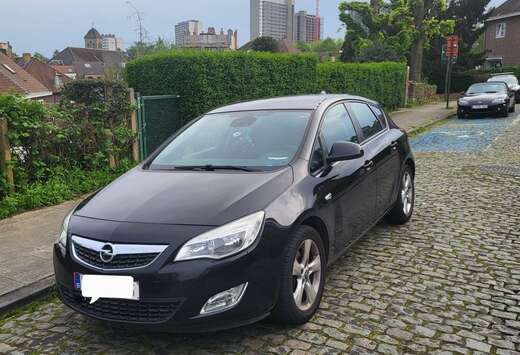 Opel 1.7 CDTi ECOTEC Cosmo DPF