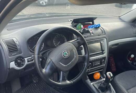 Skoda SW 1.6 CR TDi Active DPF