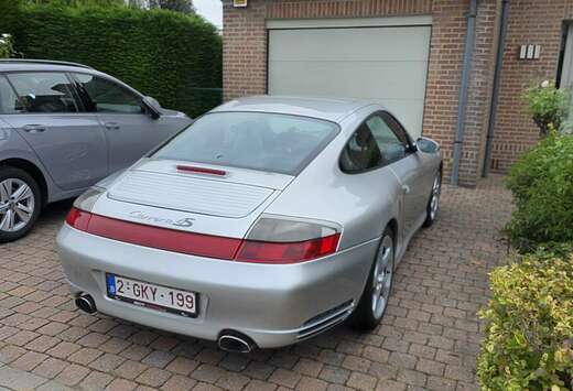 Porsche Carrera 4S