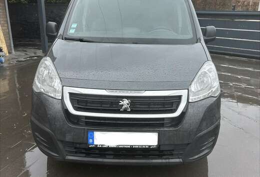 Peugeot 1.6 HDi L1H1 Pack CD Airco 120