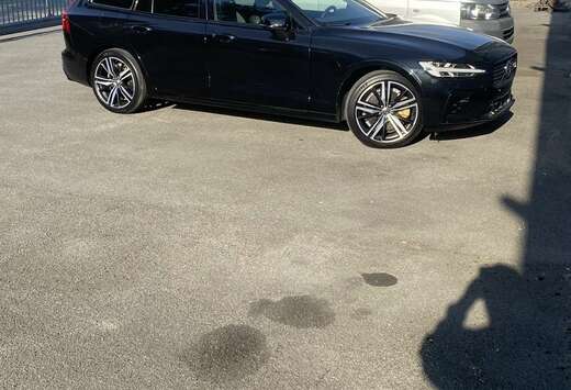 Volvo V60 T8 r-design long range 18gr 455pk