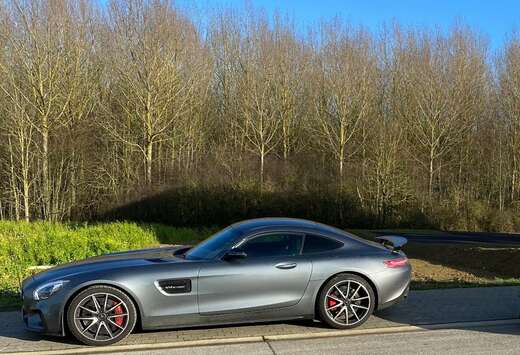 Mercedes-Benz 4.0 V8 BiTurbo S