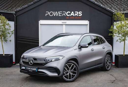 Mercedes-Benz AMG LINE  CAMERA  TREKHAAK  LED