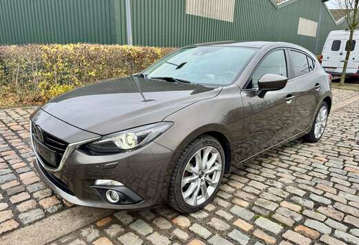 Mazda 1.5D 1r Main 121.000 km Carnet Auto Xenon Cuir  ...