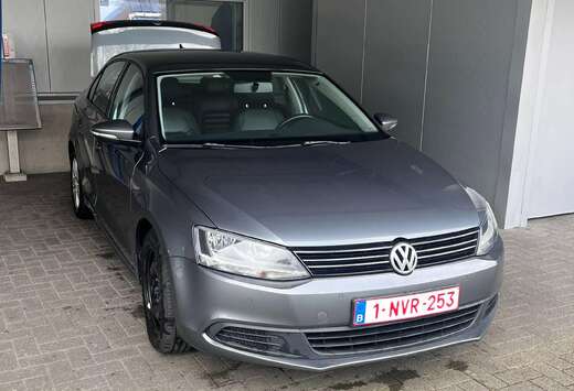 Volkswagen Jetta 1.6 CR TDi Comfortline DSG