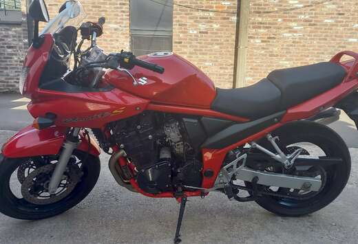 Suzuki 650s