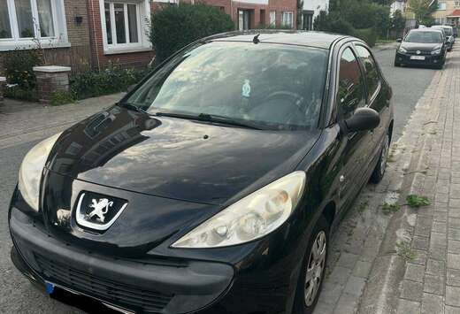 Peugeot 206  1.1i Urban