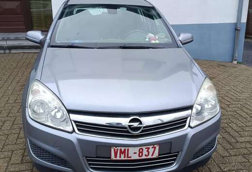 Opel Astra 1.3 CDTi ECOTEC Cosmo