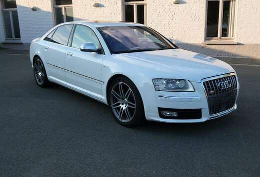 Audi 5.2 FSI V10 450 Quattro Tiptronic A