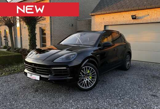 Porsche 3.0i V6 PHEV E-Hybride Platinum