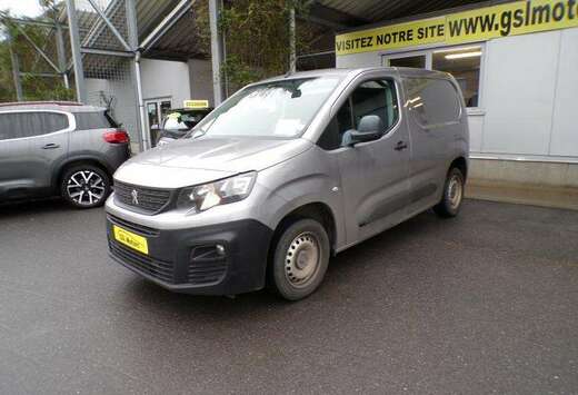 Peugeot 1.6HDi 100cv 3pl gris 06/19 Airco GPS Camera