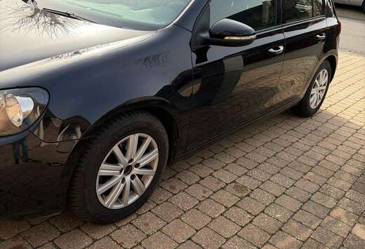 Volkswagen Golf 1.6 CR TDi BlueMotion DPF