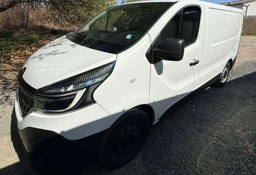 Renault 2.0 dCi 27 L1H1 Confort