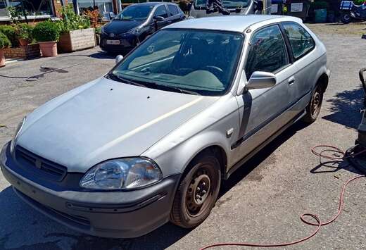Honda 1.4i S