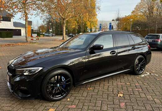 BMW E TOUR / M-SPORT / PANO / LASR / HUD / 19\