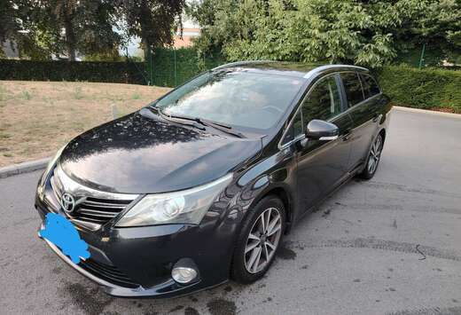 Toyota Avensis SW 2.0 D-4D Comfort