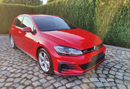 Volkswagen Golf GTI 2.0 TSI OPF DSG Performance