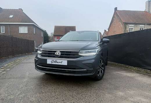 Volkswagen Tiguan 1.5 TSI APPLE-CARPLAY-ACC-LED