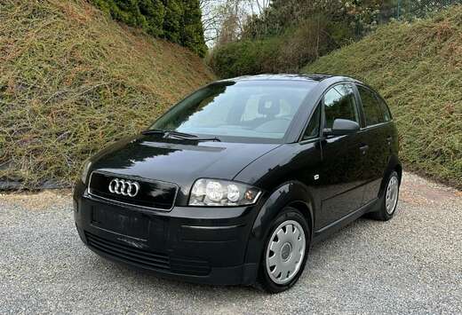 Audi 1.4 TDi /Carnet d\'entretien Audi /1er propriét ...