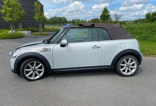 MINI Mini+Cabriolet+1.6i+Cooper