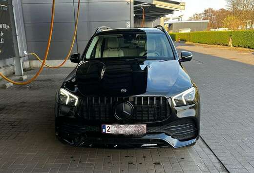 Mercedes-Benz e 4-Matic PHEV AMG-Line