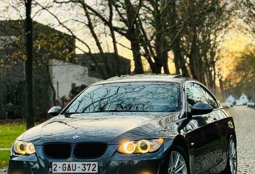 BMW 330i Coupe Aut.