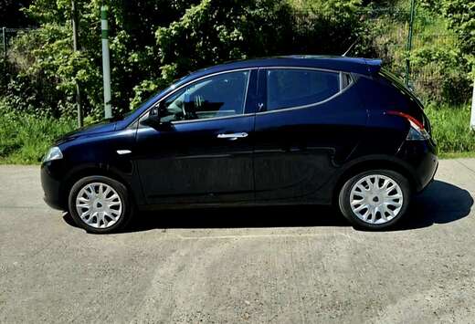 Lancia 1.3 Multijet Black & Grey