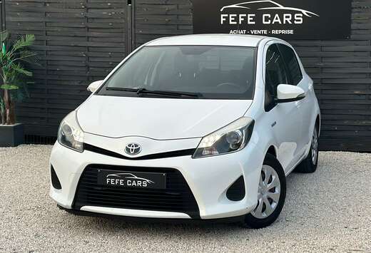 Toyota Yaris Hybrid 1.5i VVT-i Dynamic E-CVT