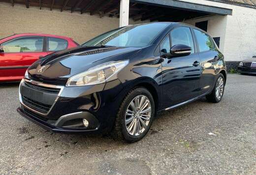 Peugeot 208 1.2 PureTech Allure S AUTO 12 MOIS DE GAR ...