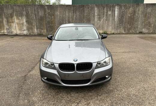 Bmw E90 1.6benzine 104000km