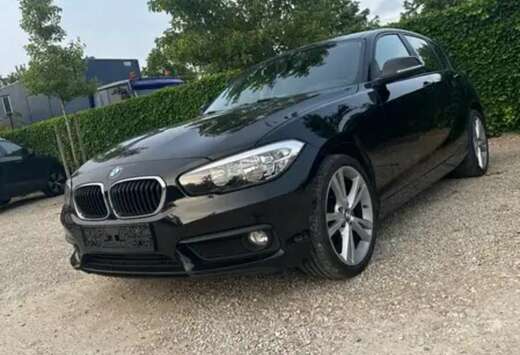 BMW 116i Hatch INCLUSIEF WINTERBANDEN EN ZOMERBANDEN