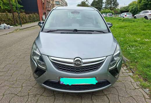 Opel Zafira 1.4 Turbo Cosmo