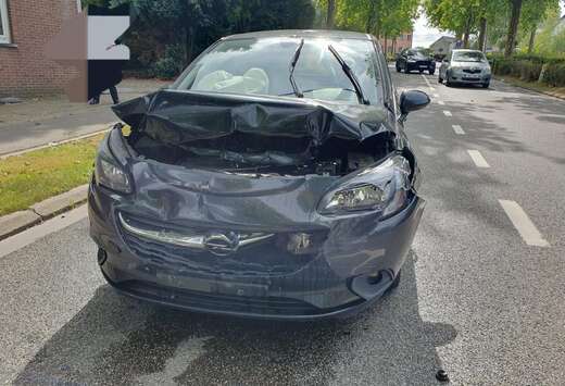 Opel accidentée