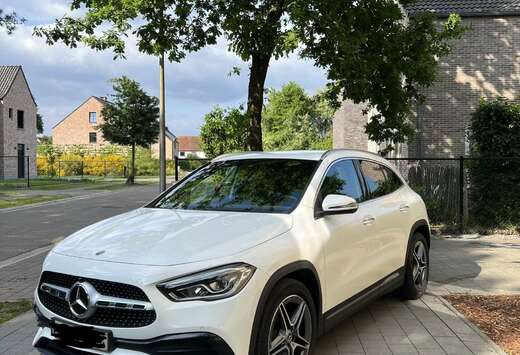 Mercedes-Benz 7G-DCT AMG Line