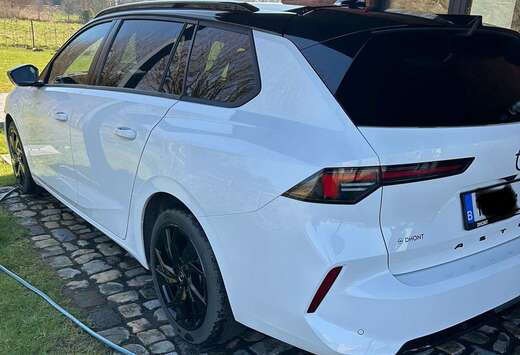 Opel Astra 1.2 turbo sport tourer gs line